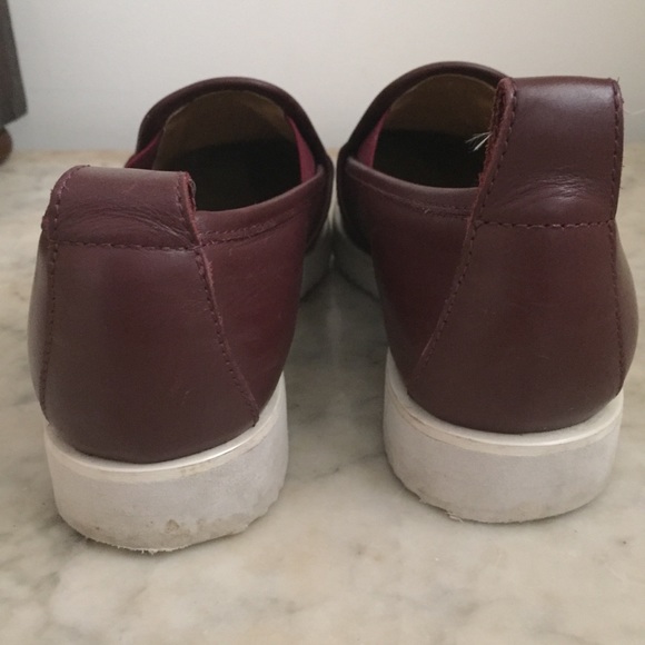 Everlane Leather Street Shoe - Picture 4 of 7